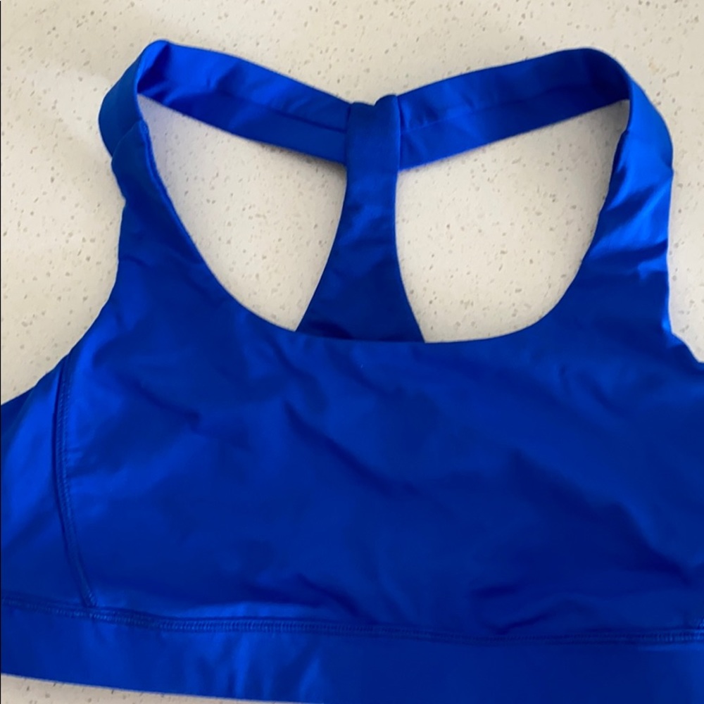Sports bra